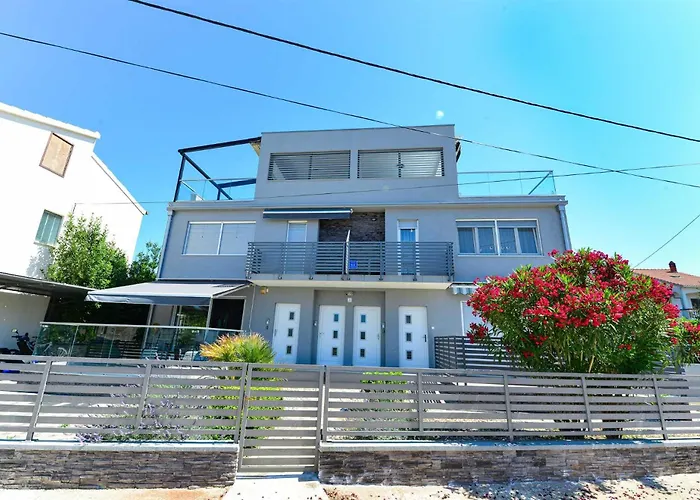 Laudato Xxl Deluxe Apartment