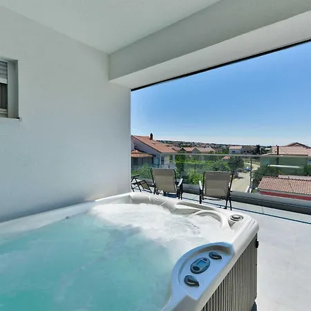 Laudato Xxl Deluxe Apartment *